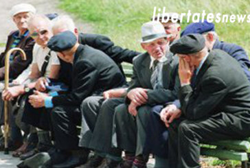 Manette agli evasori e non punire i pensionati