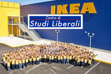 Ikea tra licenziamenti e proteste: è finita la favola della Billy
