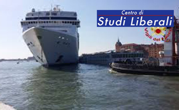 Perché Venezia è nella morsa delle grandi navi da crociera