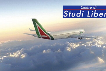 Voli per le vacanze, da Alitalia alle low cost questa estate meno collegamenti e prezzi più alti